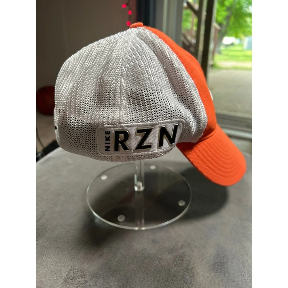 Nike Golf VRS RZN FlexFit Hat Mens Orange White Mesh Swoosh Cap‎ Athletic Summer